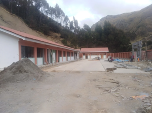 aulas-de-IEI-alto-maranon-no-concluyen-desde-2017