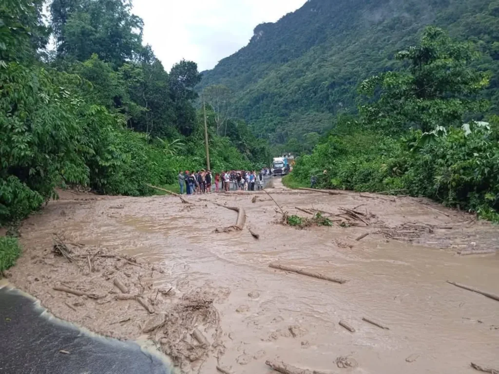 E32IUUXSSRFIBBSRH747UC3Z2M