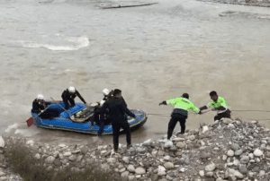 Tragedia en el Mantaro: Hallan dos cuerpos pero tres personas siguen desaparecidas en Jauja