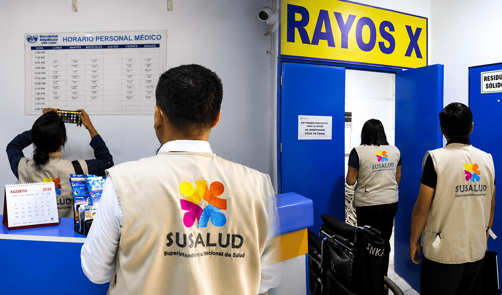 Operaban sin autorización cerca a hospital: intervienen 14 consultorios médicos clandestinos en Comas