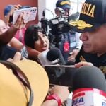 Óscar Arriola huye de la prensa al llegar a Trujillo y evita responder por masacre y secuestro