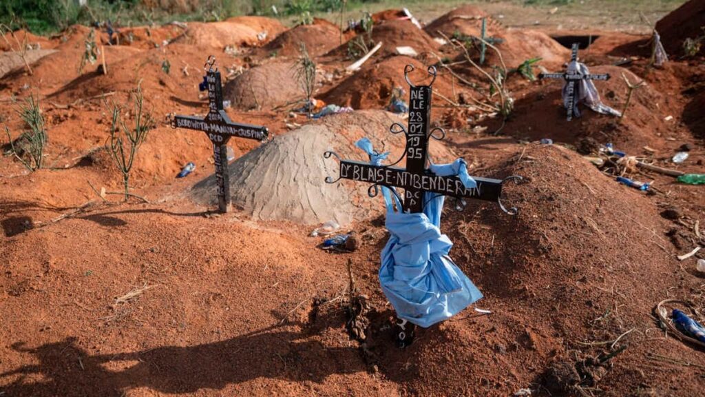 Sube a más de 2.000 muertos el balance por la epidemia de ébola en República Democrática del Congo