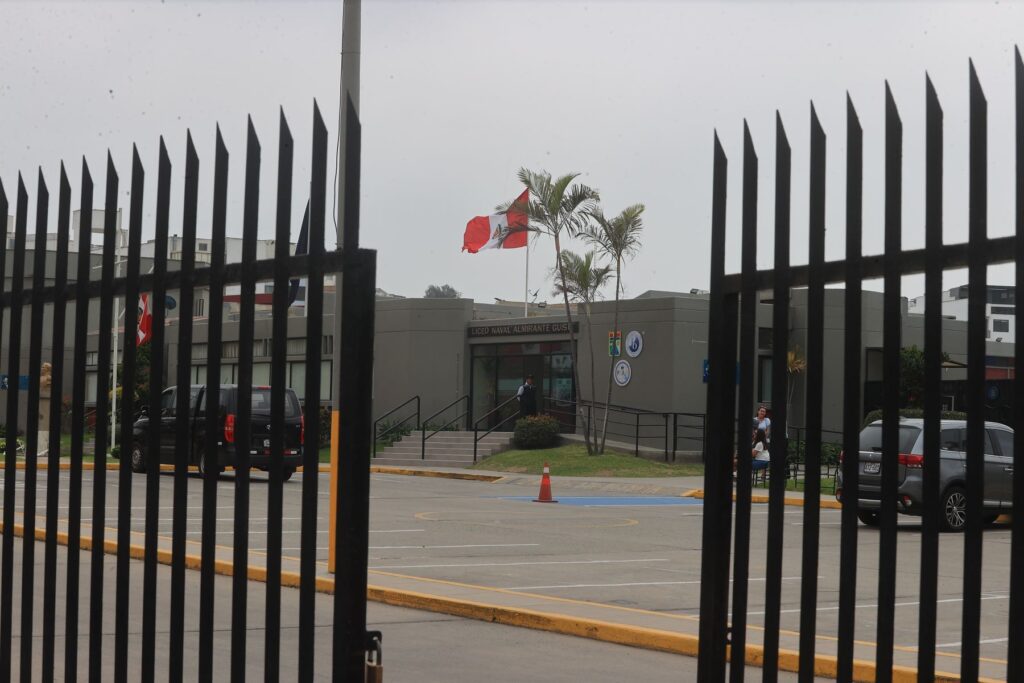 Seis adolescentes ingresan a Maranguita por presunta violación en el Liceo Naval