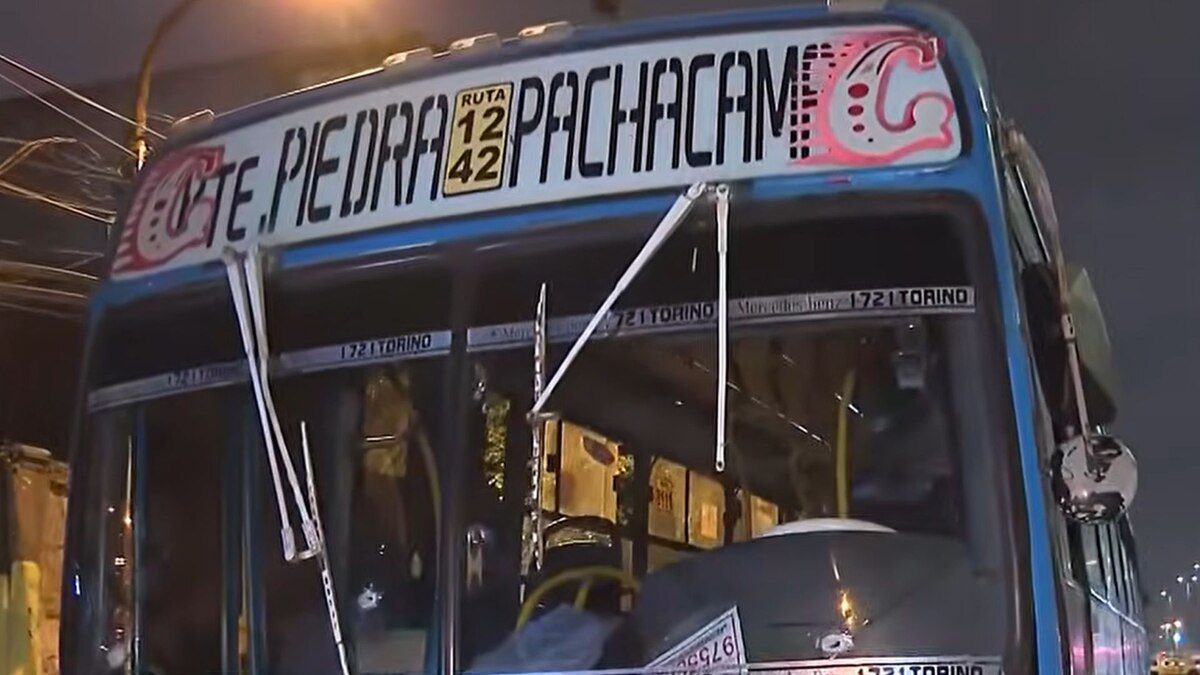 Nuevo ataque al transporte público en el Rímac: disparan cinco veces contra bus que recogía pasajeros