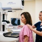 Cáncer de mama: desde qué edad acudir al mastólogo y cuándo realizarse una mamografía según los factores de riesgo