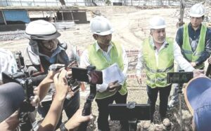 ¡Pulgar miente, documentos lo delatan!